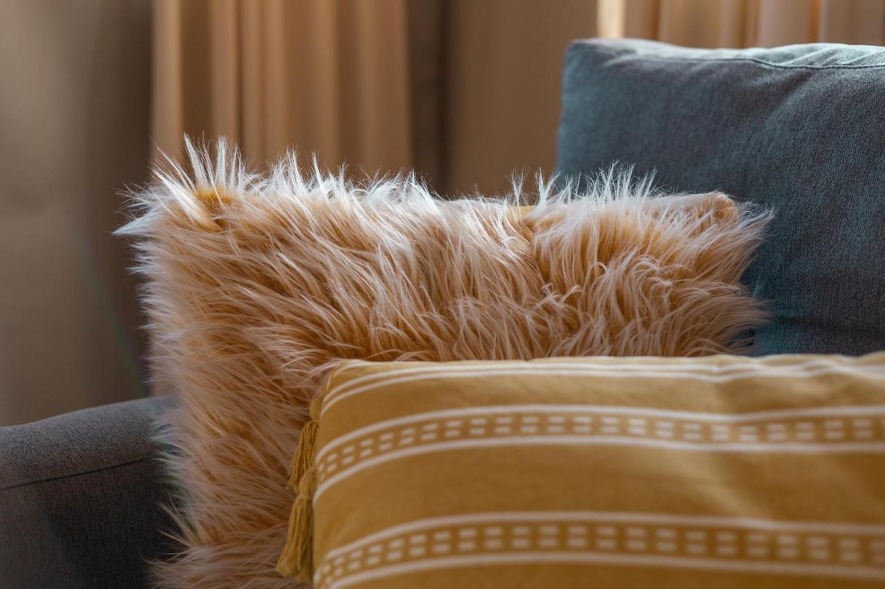 Umkumbe Bush Lodge - Luxury Tented Camp サビ・サンド動物保護区 エクステリア 写真