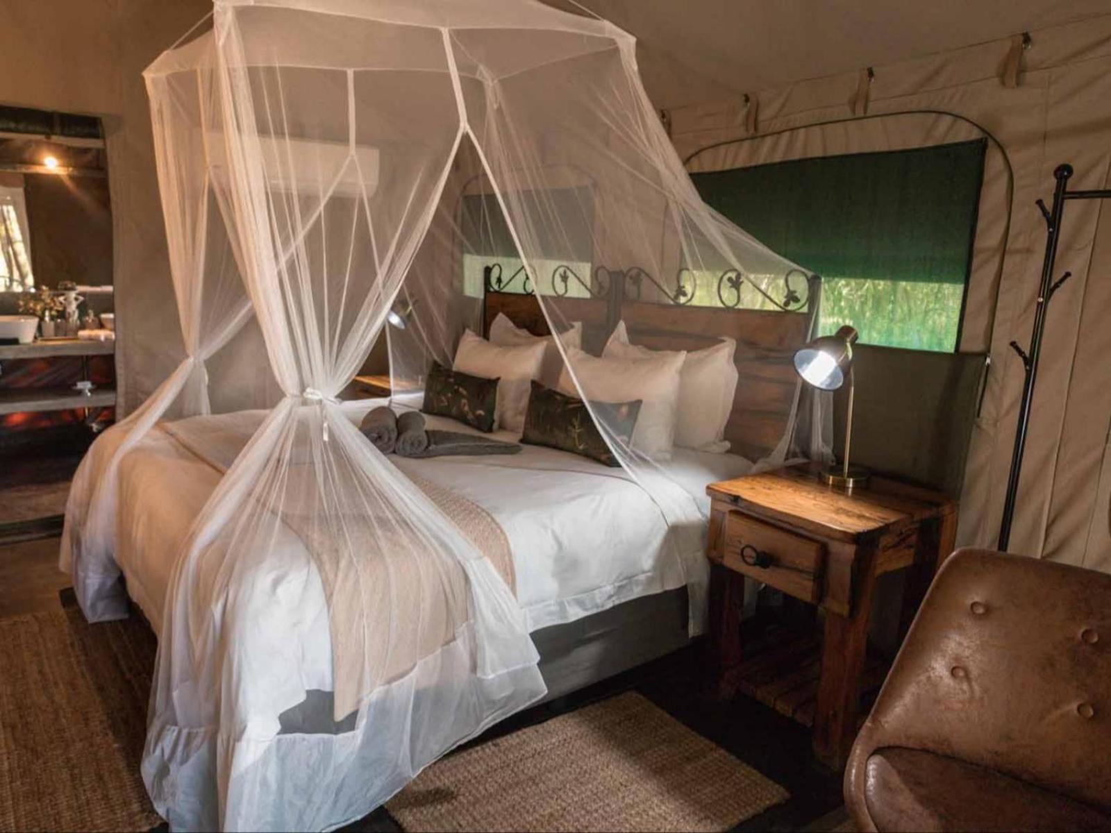 Umkumbe Bush Lodge - Luxury Tented Camp サビ・サンド動物保護区 エクステリア 写真